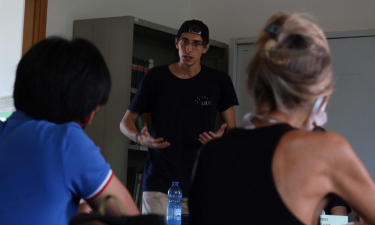 BE A CHANGE MAKER. Percorso gratuito di policy e attivismo su giustizia climatica e sociale